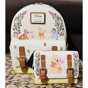 NWT Loungefly Winnie The Pooh Floral Pooh Bear & Friends Mini Backpack & Wallet